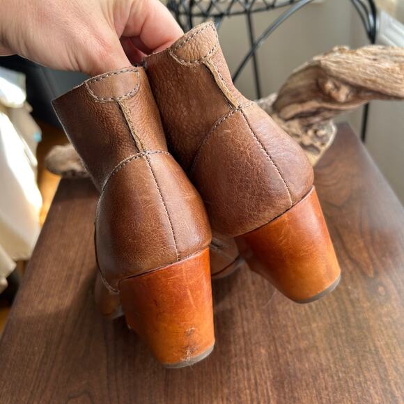 Kork-Ease Women's Chandra wedge bootie size 9 brown - Picture 6 of 8